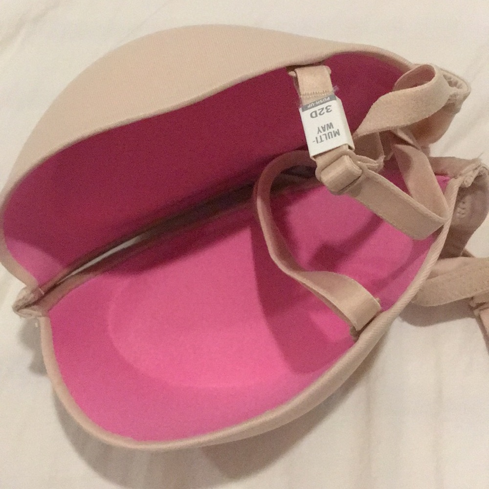 Brand new 32D Pink multi way push up bra